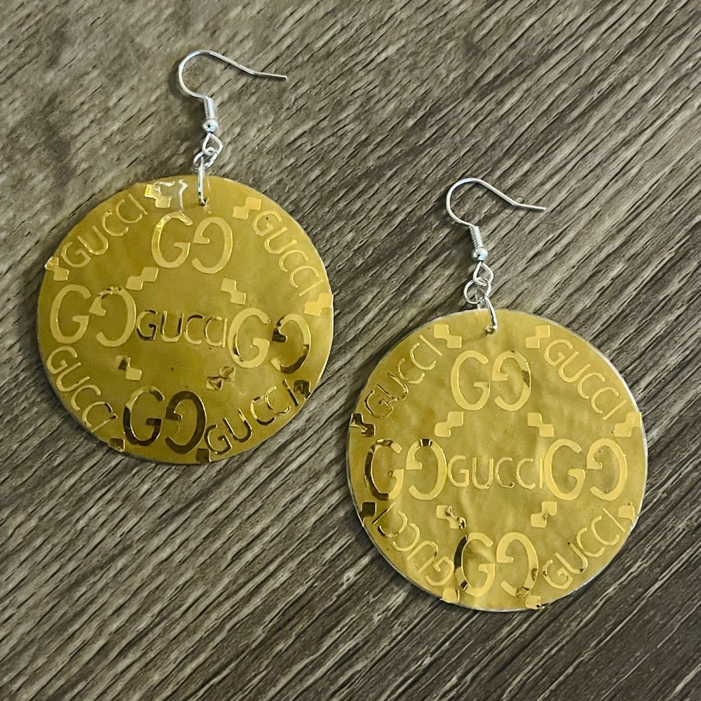 Gold Circle Capiz Shell Earrings